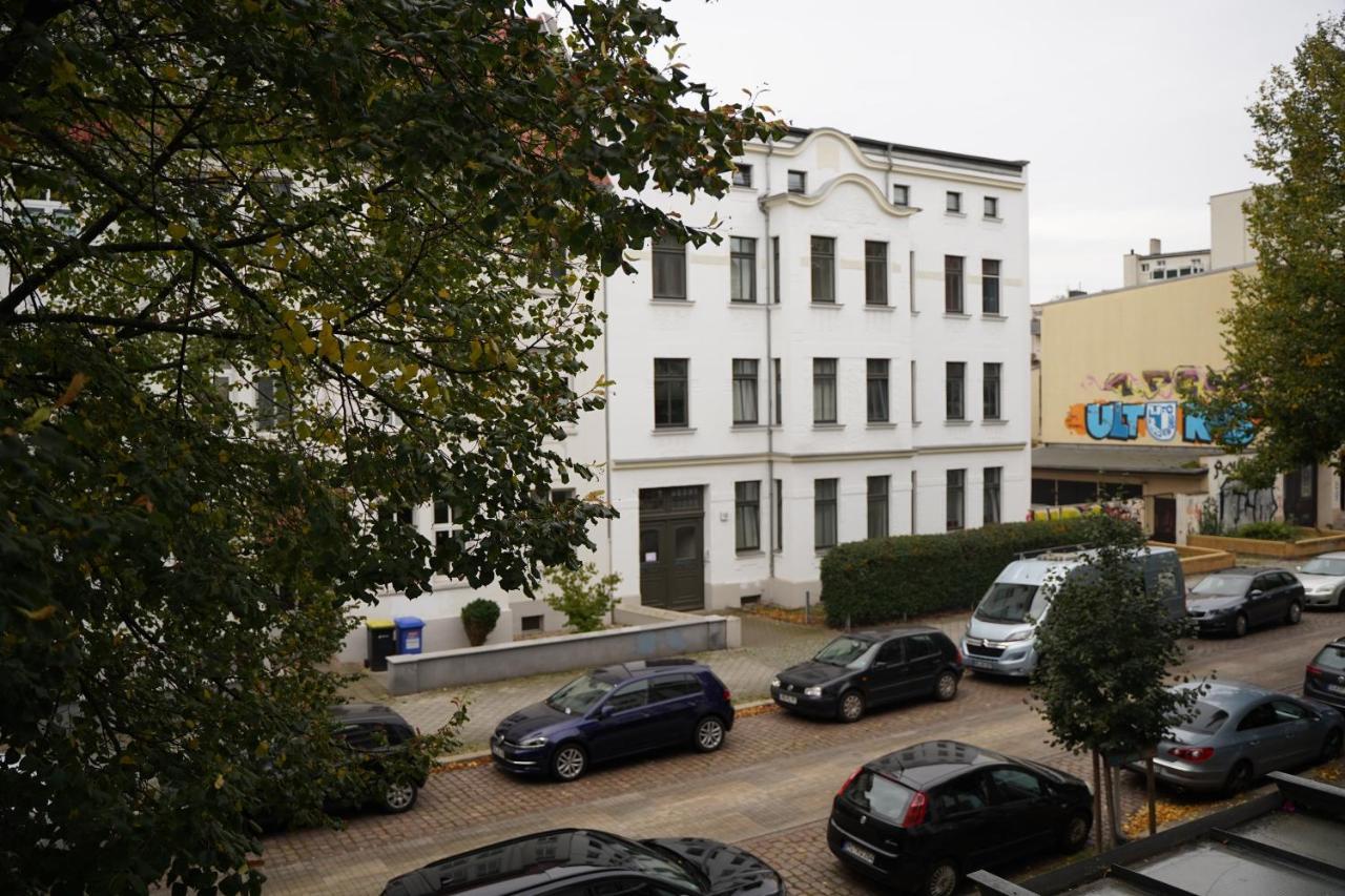 Raum921 - Stilvolles Apartment - Wlan, Tiefgarage, Kueche, Netflix ماغديبورغ المظهر الخارجي الصورة